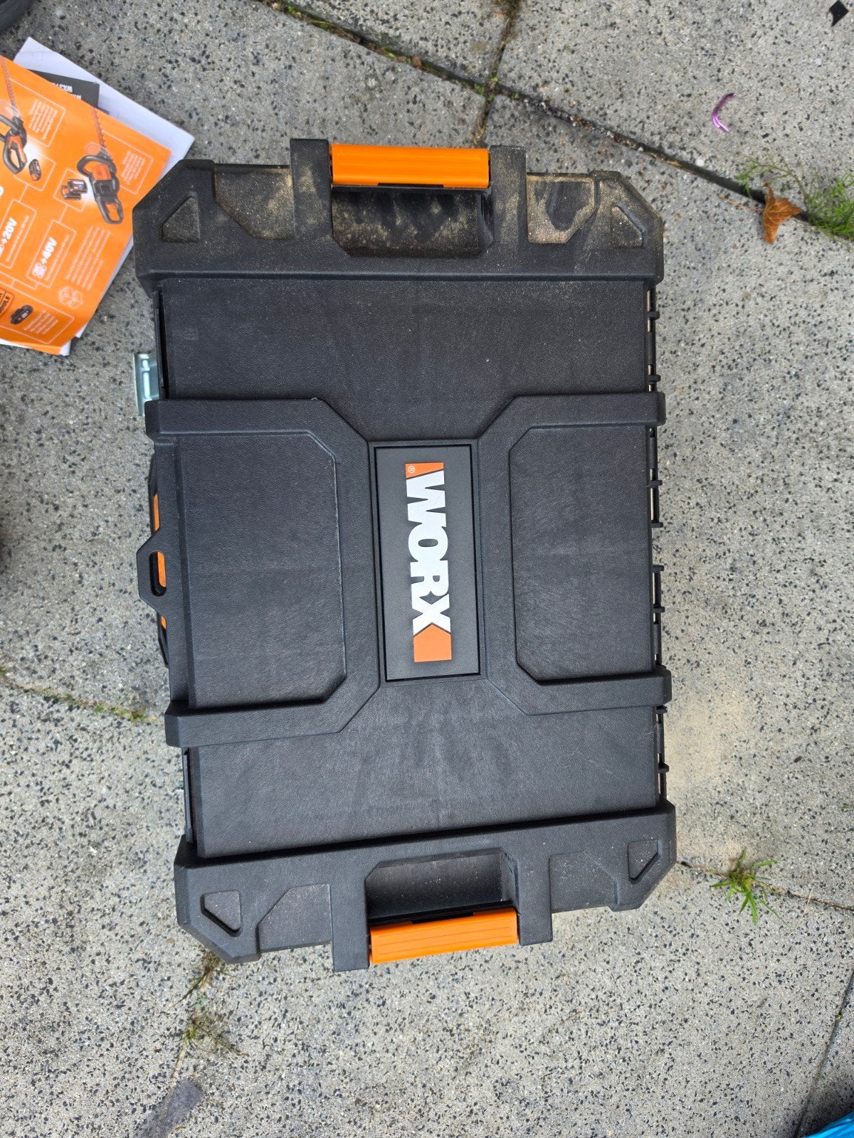 Worx Schroeftol en Slagschroeftol Set met Accu en Oplader, Ophalen, Gebruikt, Boor- en Schroefmachine, Klopboormechanisme