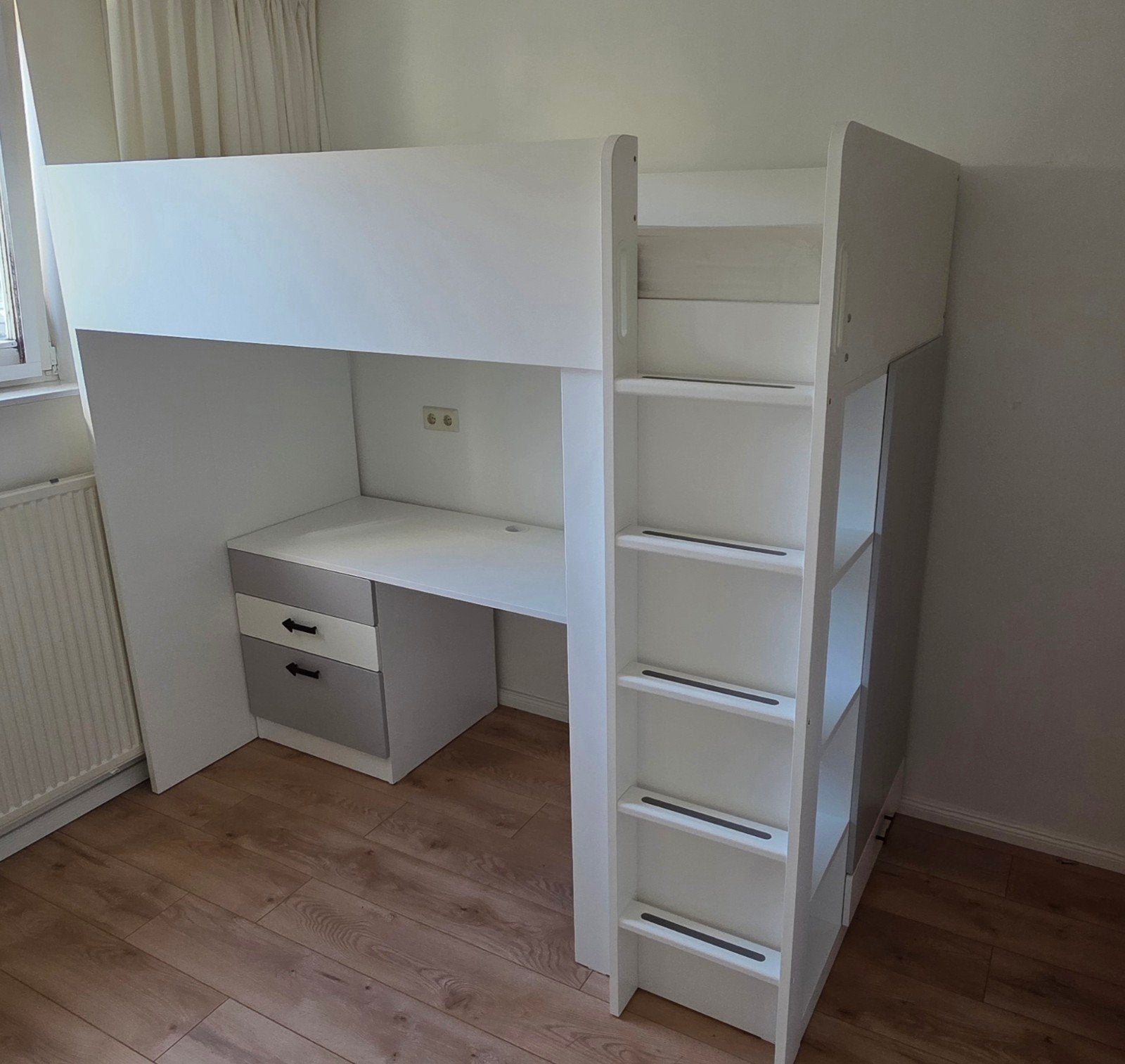 Hoogslaper SMÅSTAD met bureau en kledingkast, Ophalen, Eenpersoons, Zo goed als nieuw, 200 cm