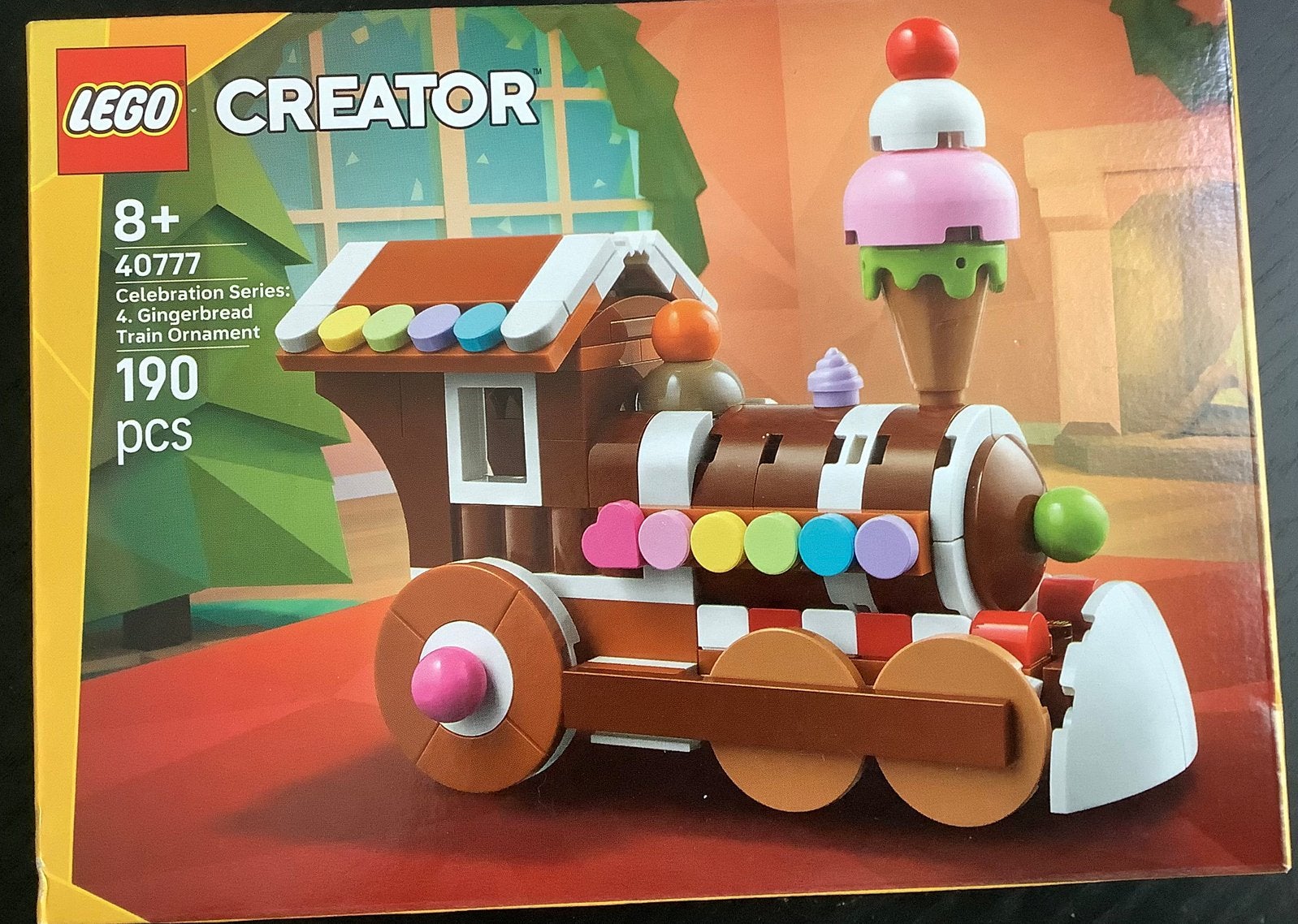 Lego 40777 Gingerbread Train Ornament nieuw in doos. €15, Kinderen en Baby's, Speelgoed | Duplo en Lego, Verzenden, Lego, Nieuw