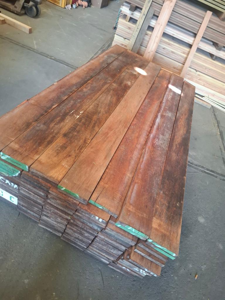 Partij hardhout azobe planken 200x15 cm 50 st bezorgen mogel, Ophalen, Nieuw, A, Hout