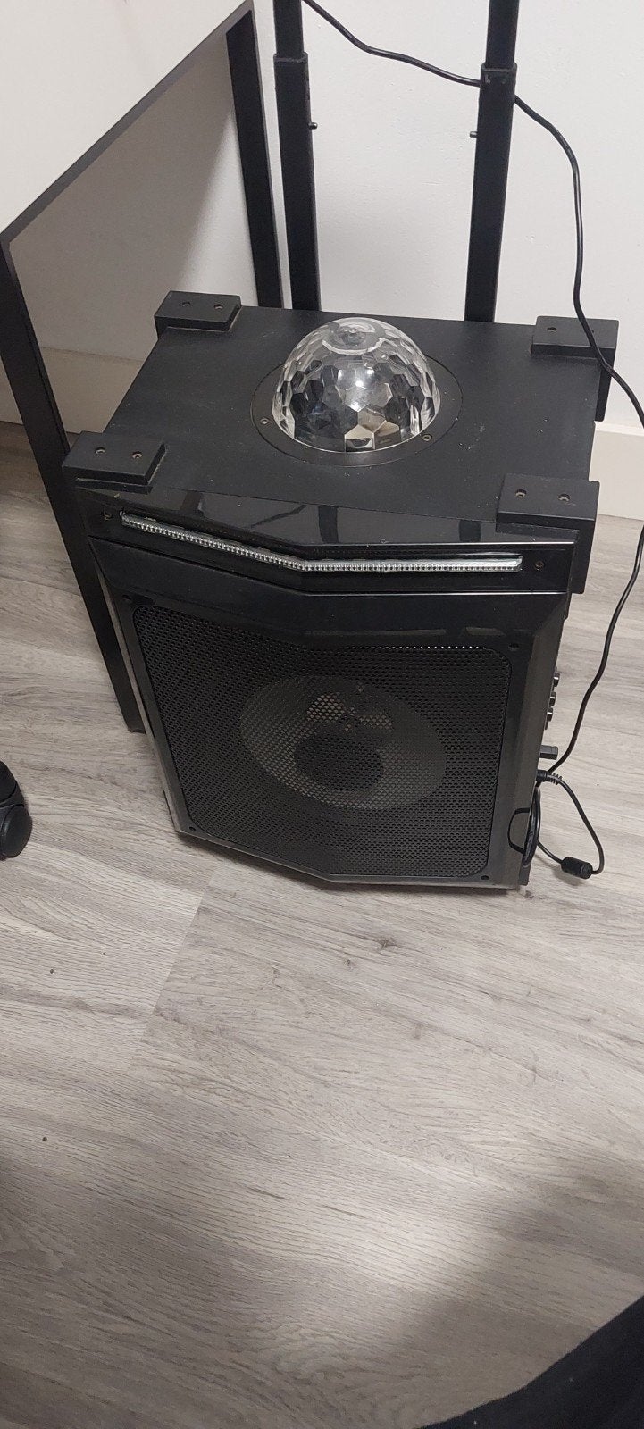 Noonday Disco Speaker met Lichteffecten, Overige merken, Gebruikt, Bluetooth, Party speaker