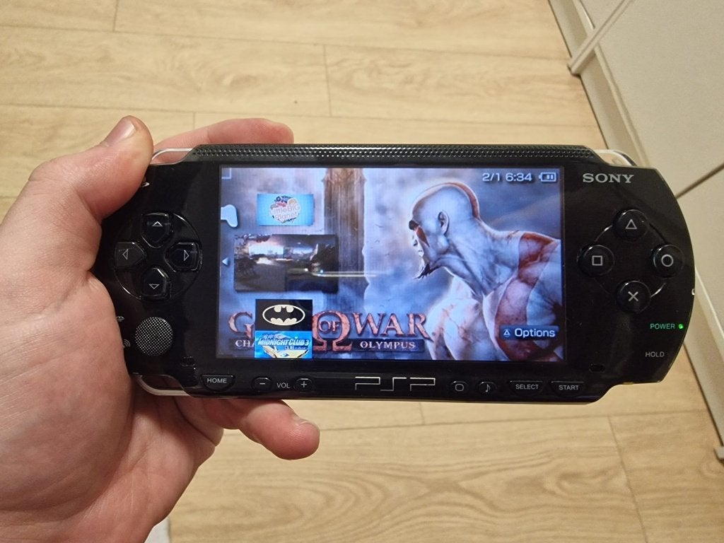 Sony PSP 1004 Black – Good Condition, Spelcomputers en Games, Spelcomputers | Sony PSP, Met games, Zwart, Ophalen of Verzenden