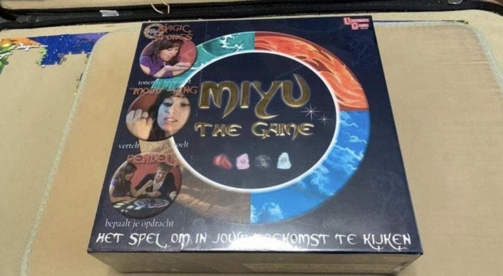 Miyu The Game - Het spel om in jouw toekomst te kijken, Ophalen of Verzenden, Nieuw, Magic Stones
