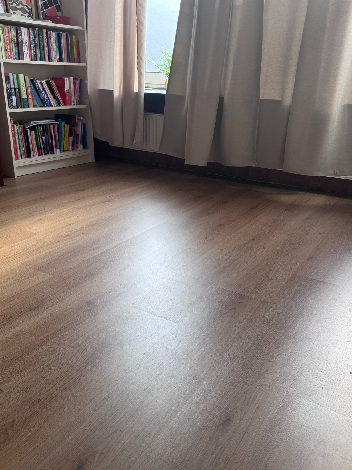 Laminaatvloer, +-25m2, Ophalen, Bruin, Zo goed als nieuw, 25 tot 50 m²