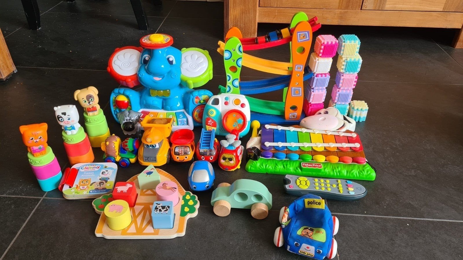 Grote partij babyspeelgoed, diverse merken en types, Ophalen of Verzenden, Gebruikt, Overige typen, Met licht