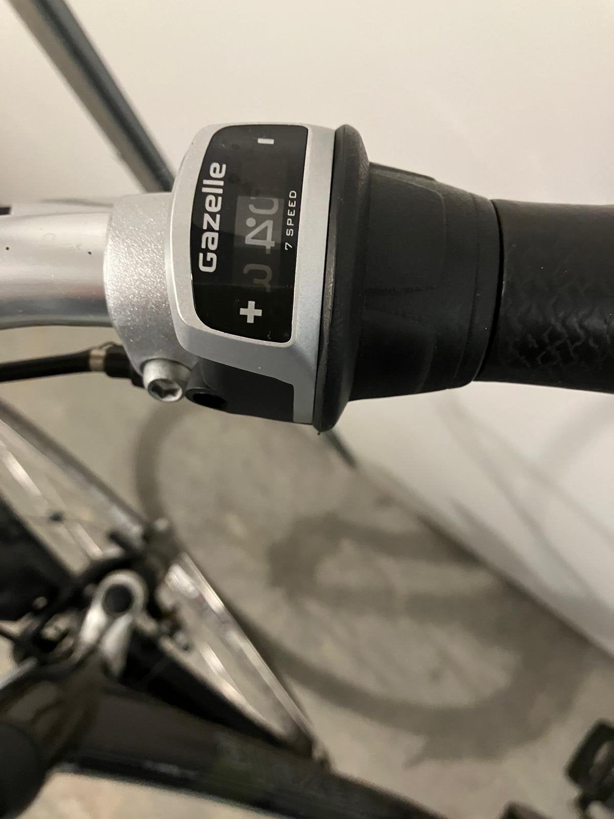 Foto 6 van Gazelle damesfiets (accu defect)