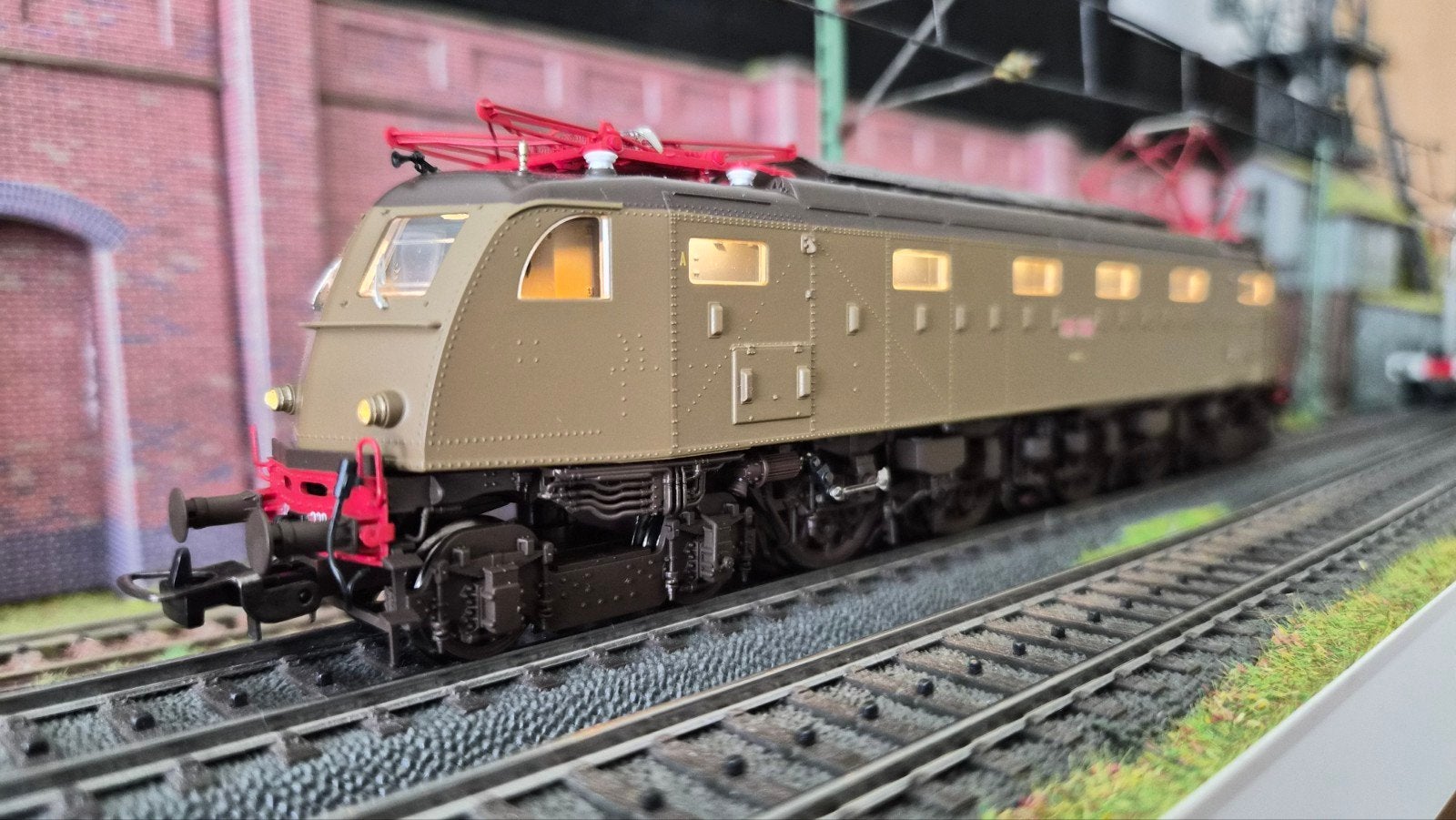 PIKO 97805 E. 428 met aankoopnota, AC versie, Wisselstroom, Locomotief, Nieuw, Piko