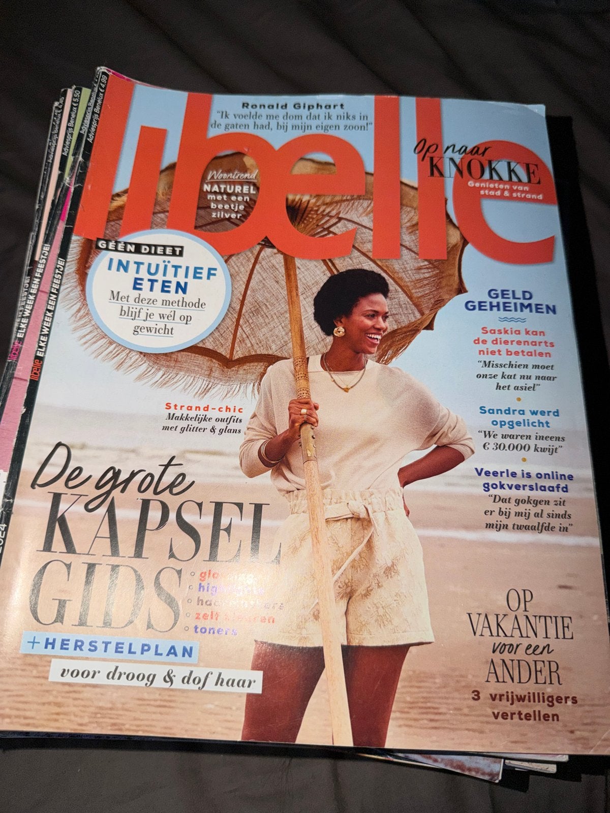 25 Libelle Magazine tijdschriften  2022 2023 2024 2025, Ophalen of Verzenden, Gelezen, Damesbladen