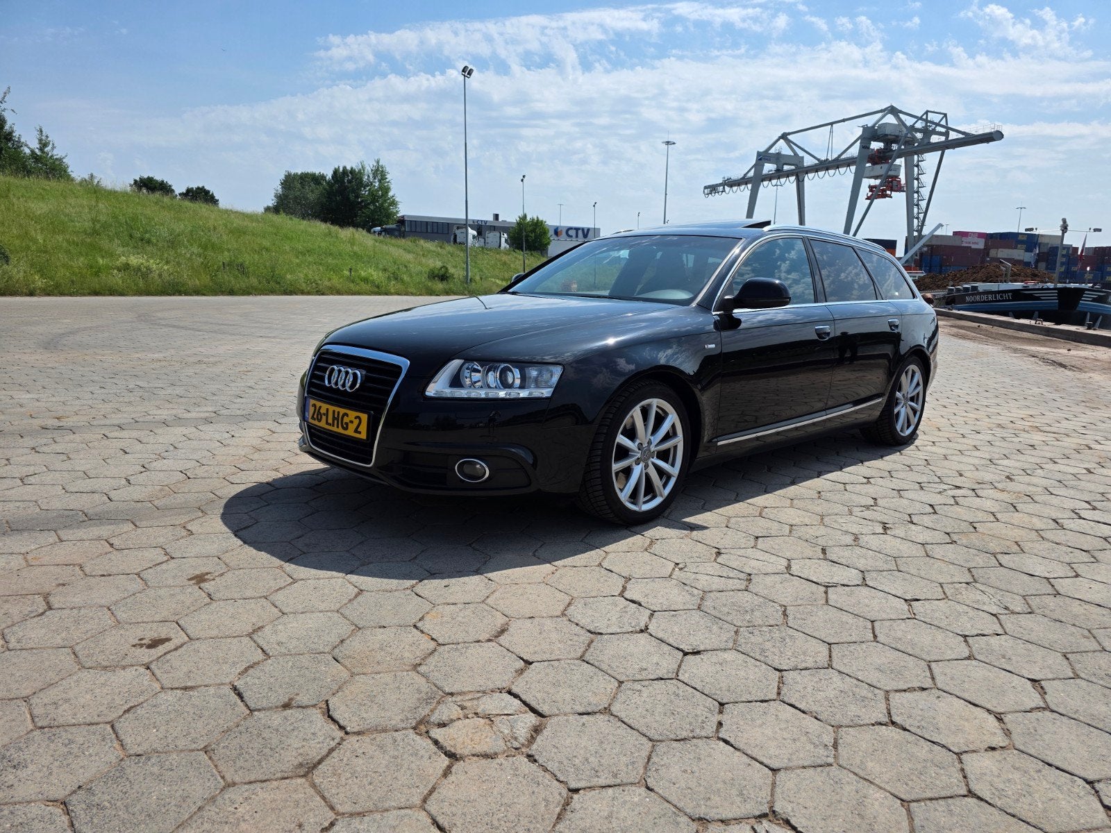Audi A6 3.0 TFSI 290PK Avant Quatro 2009 Zwart, Auto's, Audi, Particulier, A6, 4x4, ABS, Achteruitrijcamera, Airbags, Airconditioning