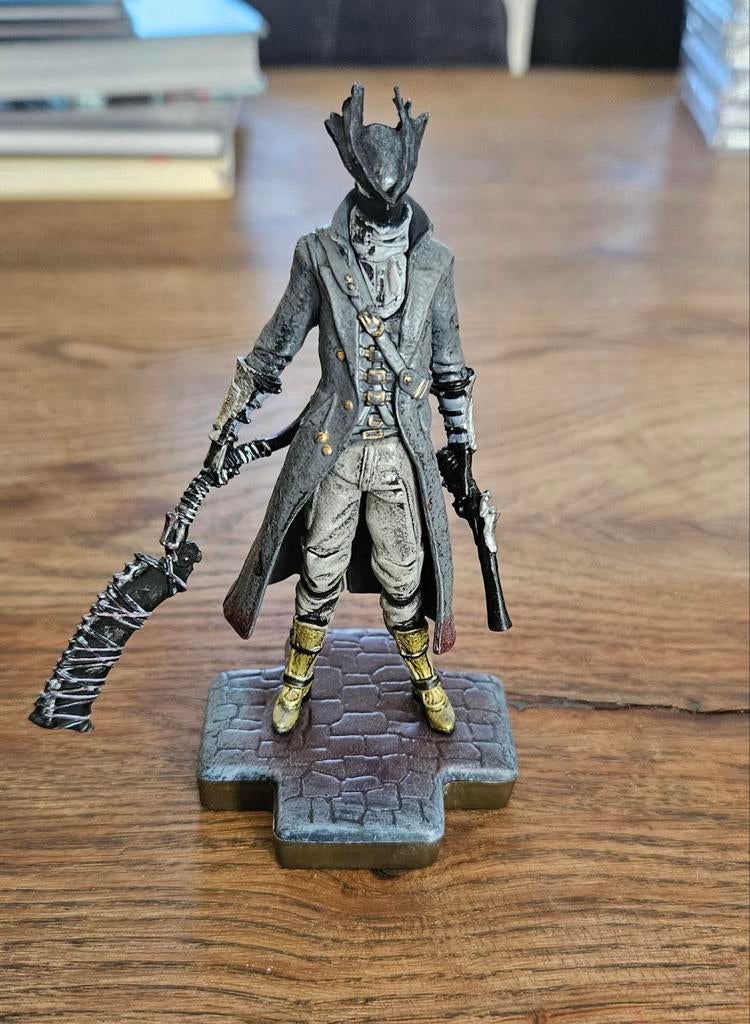 Bloodborne - The Hunter Figurine / Statue 12 cm zgan, Verzamelen, Ophalen, Zo goed als nieuw