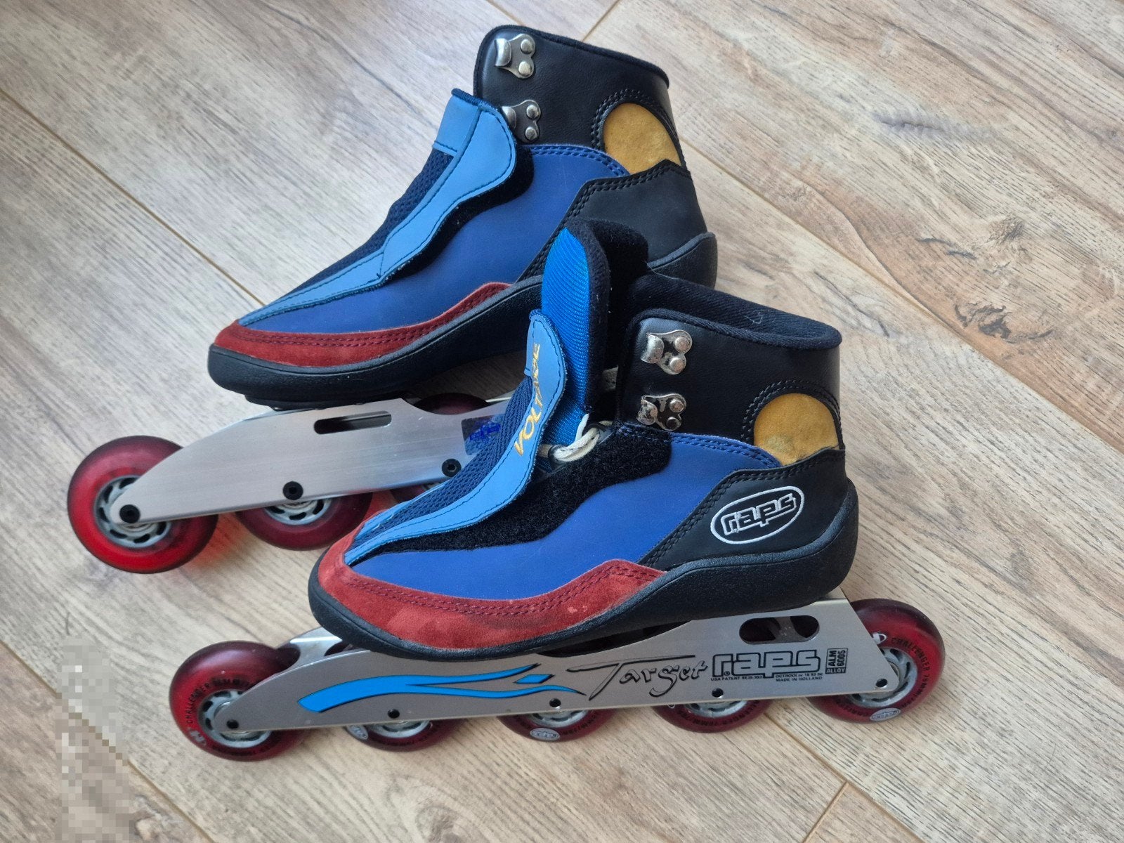 Raps Voltage Target Skeelers (5-wiel), Ophalen of Verzenden, Zo goed als nieuw, Inline skates 5 wielen