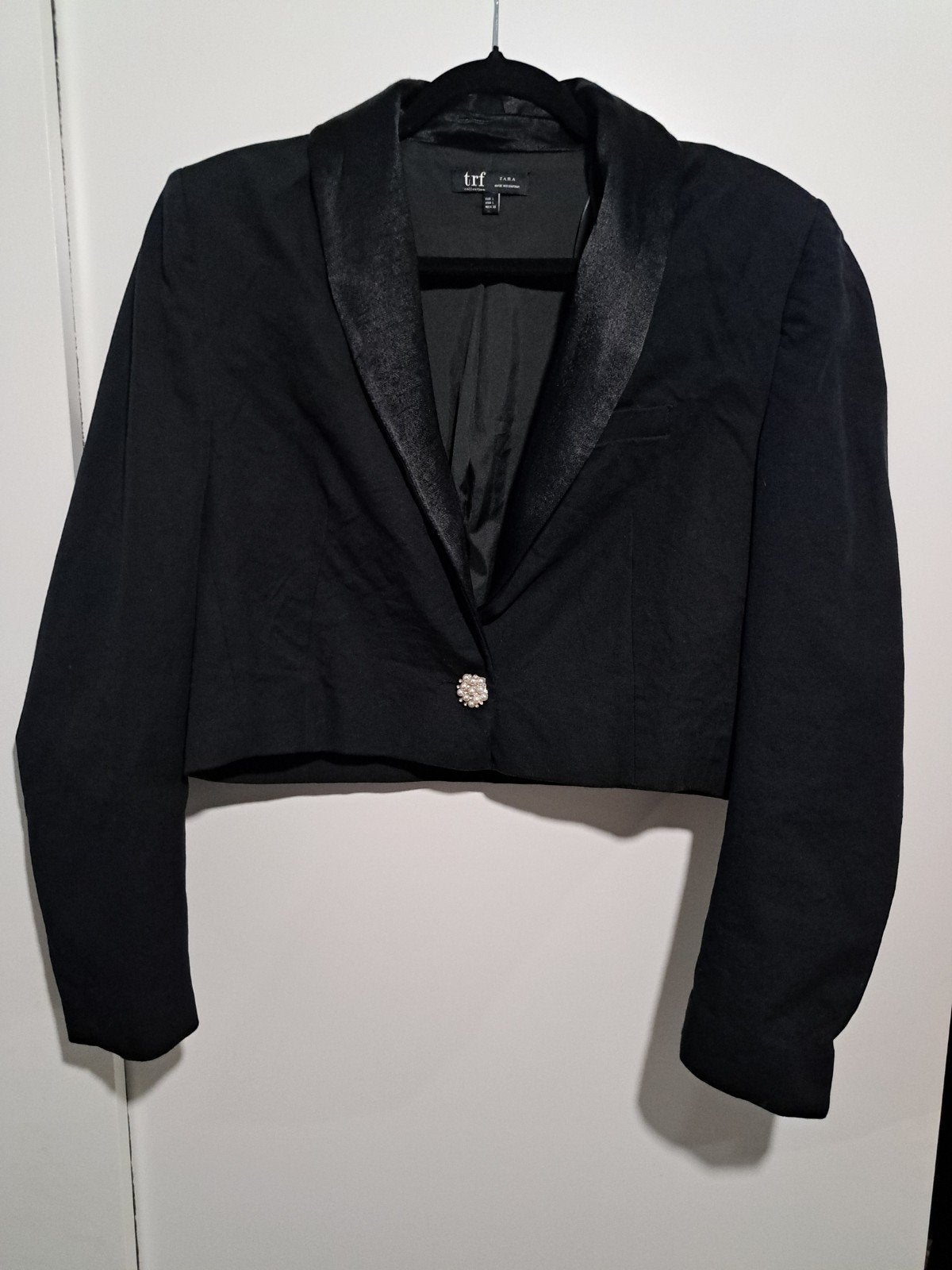 Zara TRF Zwart Cropped Jasje met Parelknopen - Maat L, Zwart, Maat 42/44 (L), Ophalen of Verzenden, Zo goed als nieuw