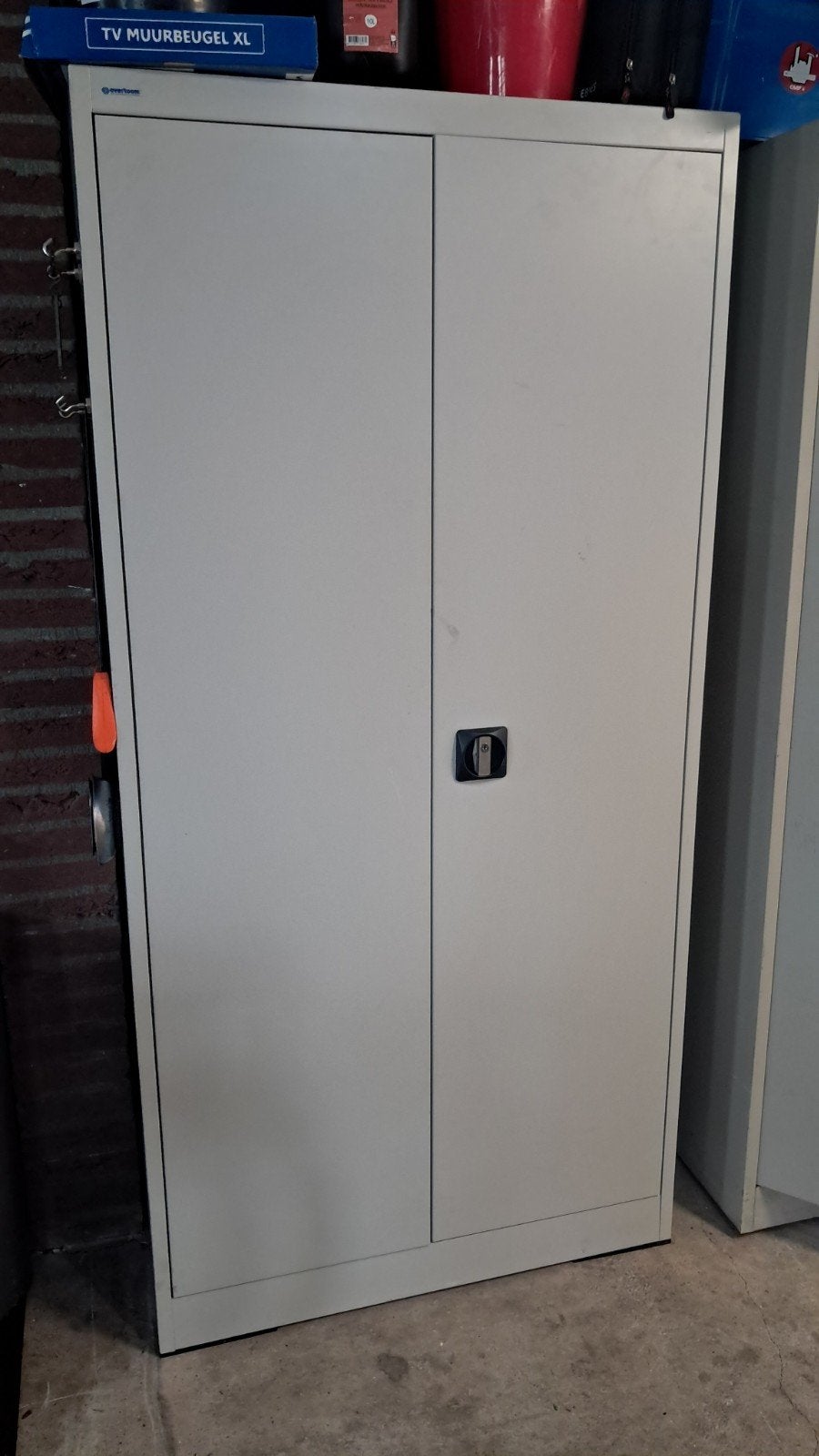 Stalen kast Overtoom International, Huis en Inrichting, Kasten | Roldeurkasten en Archiefkasten, Ophalen, 200 cm of meer, Meerdere deuren