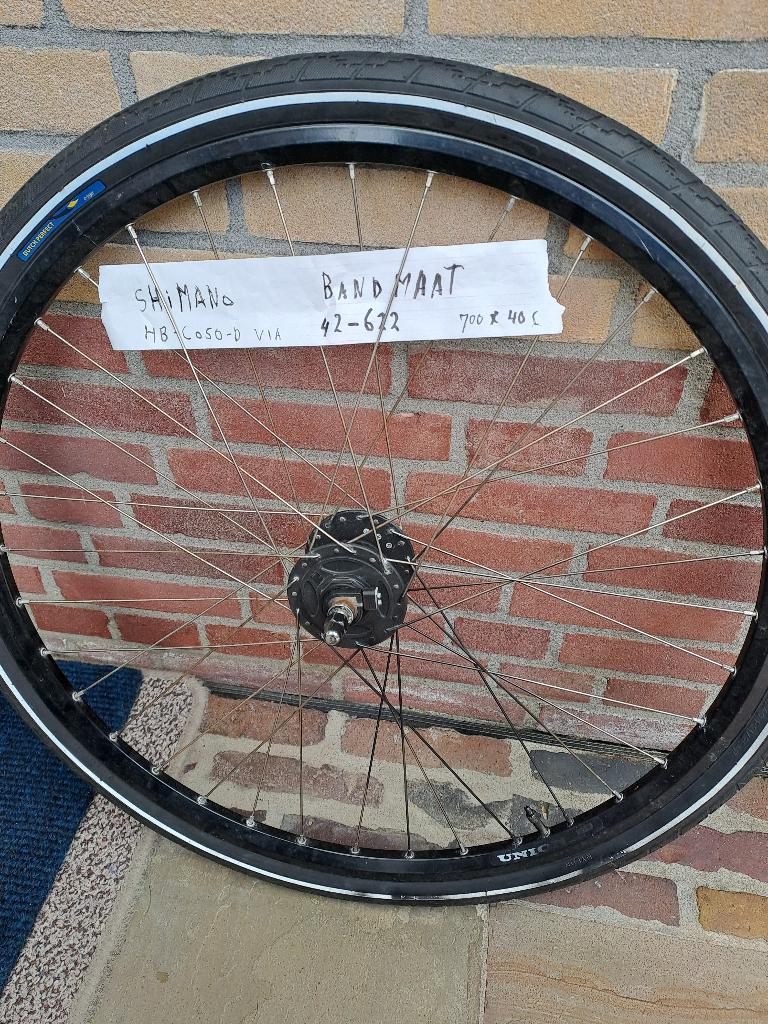 te koop een fiets wiel  shimano 28 inch   zgan, Ophalen of Verzenden, Gebruikt, Wiel, Shimano