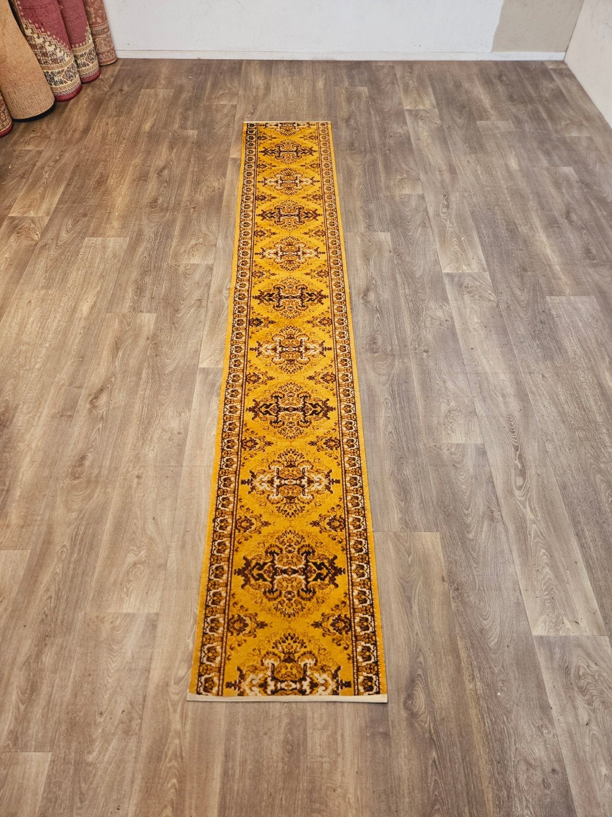 Perzische Loper. Prachtige kleuren en patronen! Weg = Weg!, Perzisch, 200 cm of meer, Zo goed als nieuw, Rechthoekig