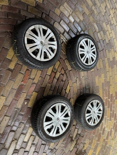 Winterwielen Toyota Avensis Michelin Alpin 5  205/55 R16 91H, Ophalen, Gebruikt, 16 inch, Band(en)