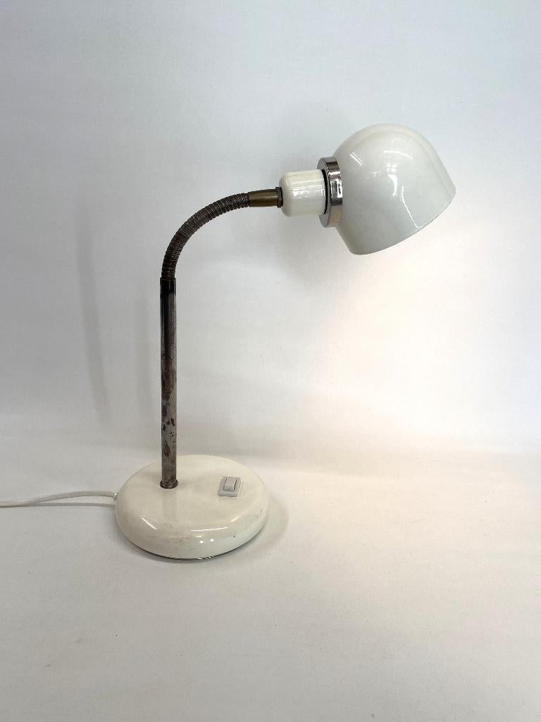bureaulamp, tafellamp met industriële uitstraling, Huis en Inrichting, Lampen | Tafellampen, Gebruikt, Ophalen of Verzenden, Metaal