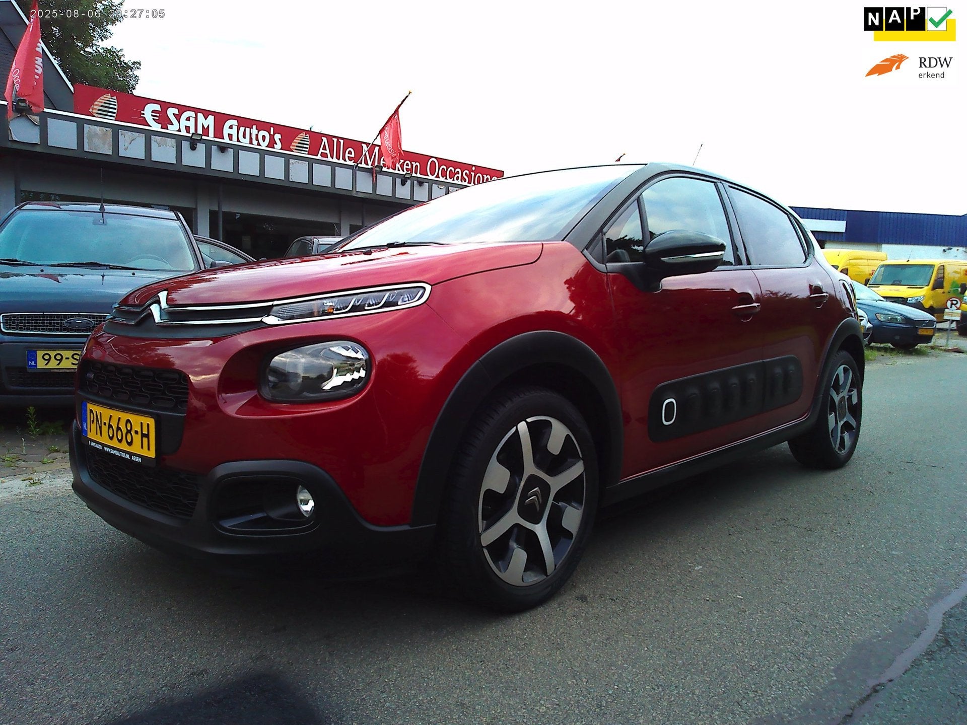 Citroen C3 1.2 PureTech Shine (Airco+Navi), Auto's, Citroën, 450 kg, Euro 6, 1199 cc, 82 pk
