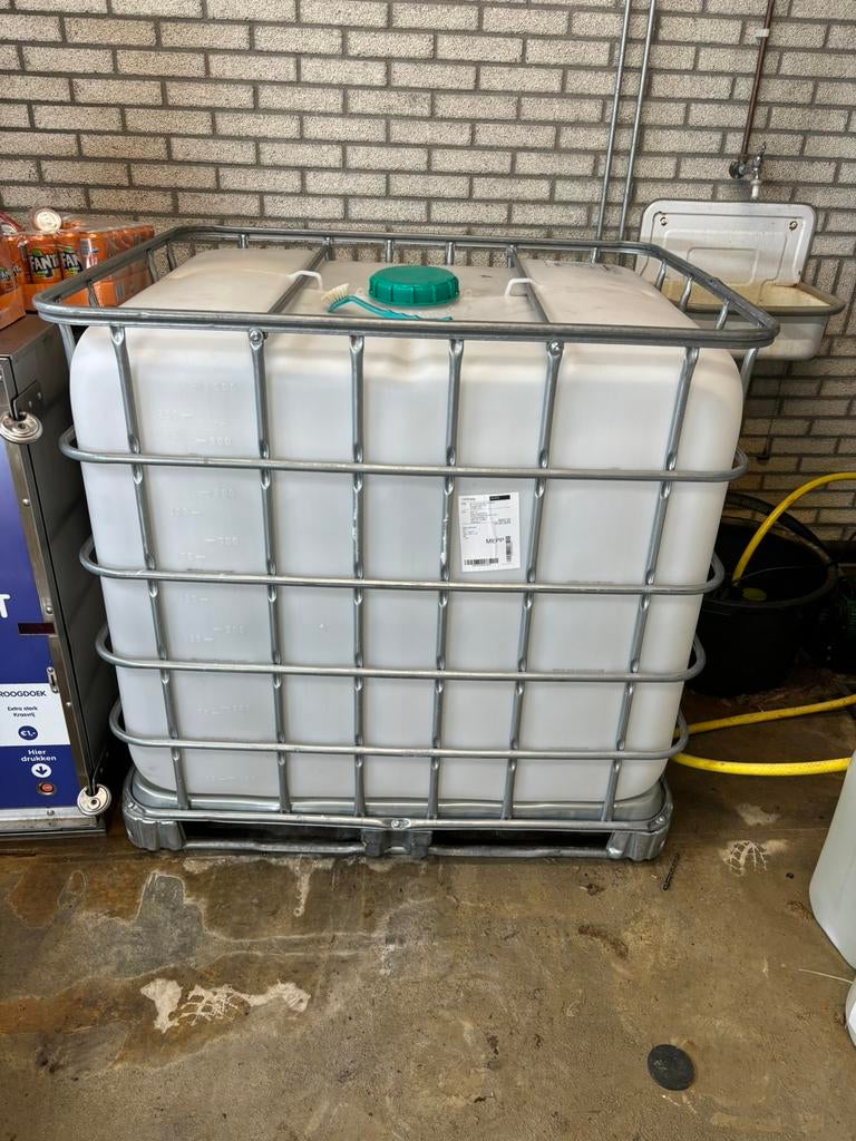 Ibc 1000L, 150 liter of meer, Ophalen of Verzenden, Zo goed als nieuw