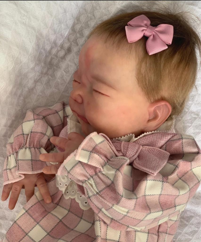 Reborn baby  ** Lucia **, Ophalen of Verzenden, Zo goed als nieuw, Babypop, Levensecht of Reborn