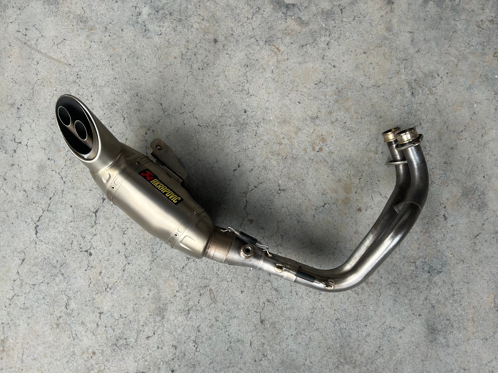 Yamaha MT-07 Akrapovic Titanium uitlaat, Motoren, Ophalen, Gebruikt
