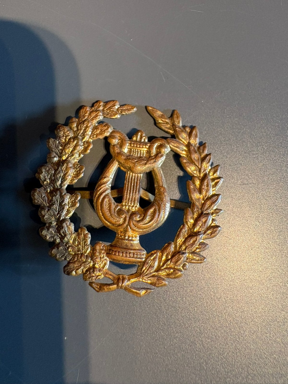 WO2 Nieuw-Zeelands Militair Muzikanteninsigne,Bandsman Badge, Verzenden, Landmacht, Overige gebieden, Embleem of Badge