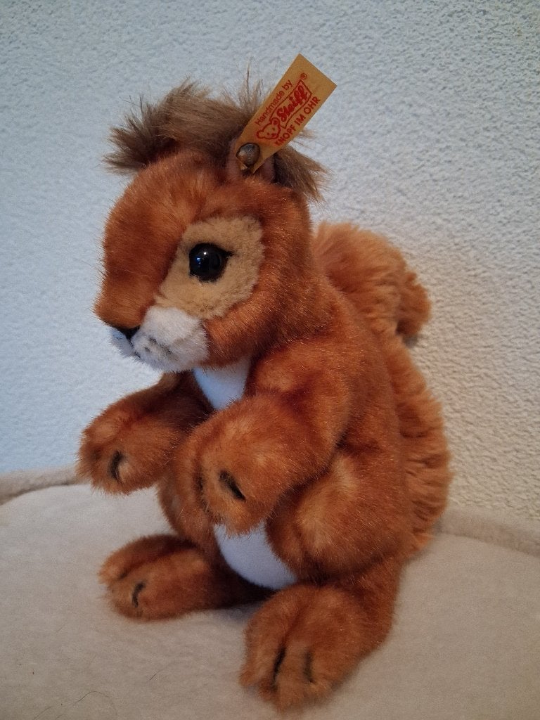 Steiff eekhoorn, Verzamelen, Verzenden, Zo goed als nieuw, Stoffen beer, Steiff