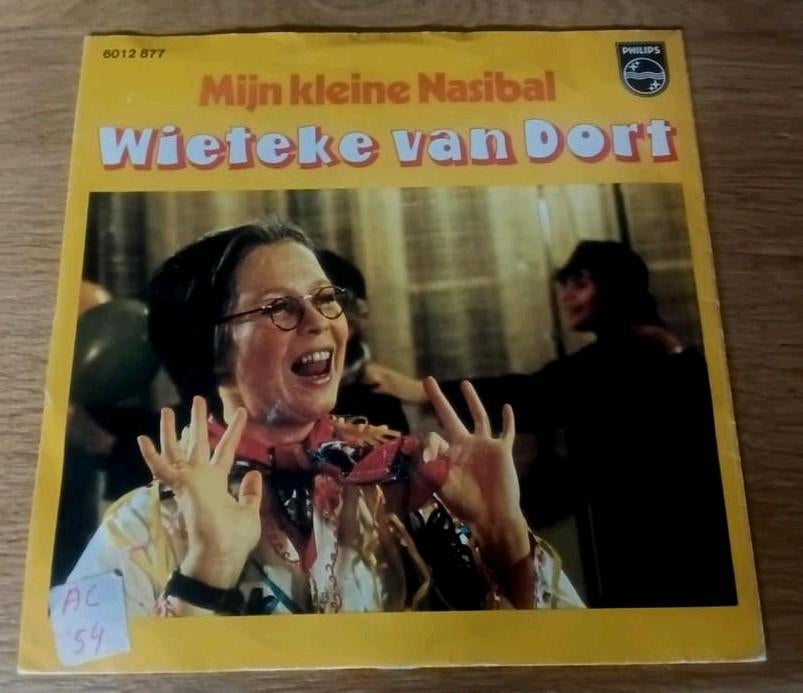 Mijn kieine Nasibal.     Wieteke van Dort Vinyl singel, Ophalen of Verzenden, Zo goed als nieuw, Overige formaten, Levenslied of Smartlap