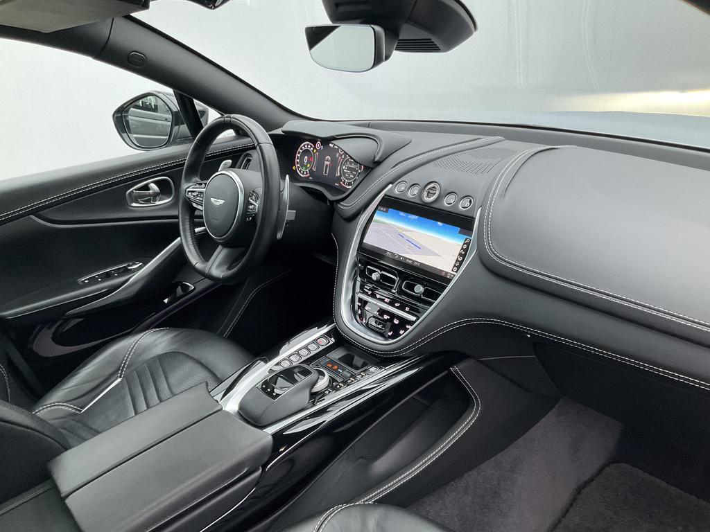 Aston Martin Dbx 4.0 V8 360° Memory Stoelverw/koeling Sfeer, Verwarming stoelen achter, Bedrijf, Vierwielaandrijving, 3982 cc