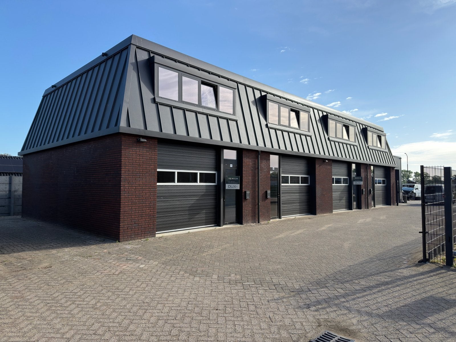 105m2 Nieuwbouw Bedrijfshal met Kantoor te Huur in Rosmalen, Huur, Bedrijfsruimte