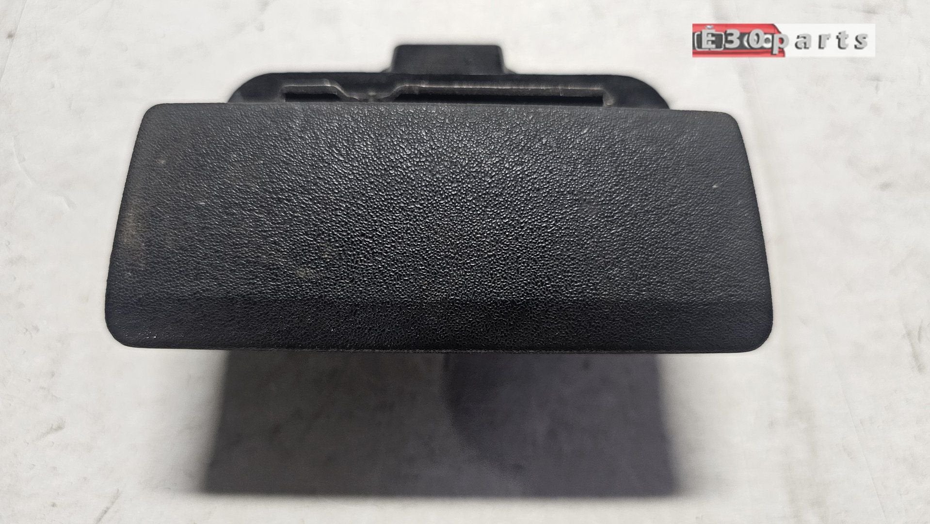 Dashboard kastje slot mechaniek greep BMW 3 serie E30  51161, Gebruikt, -, Ophalen of Verzenden, -