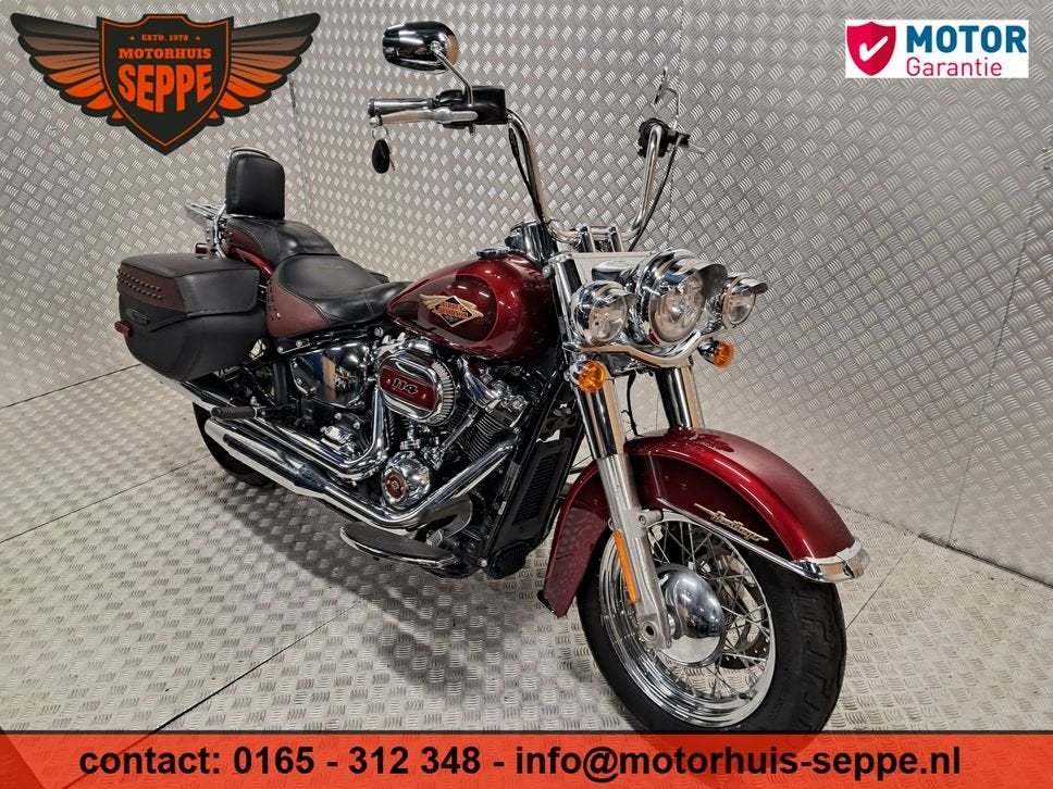 HARLEY-DAVIDSON Heritage 120 yrs Anniversary 114Ci (5hd), 2 cilinders, HARLEY-DAVIDSON, Bedrijf, Onbekend