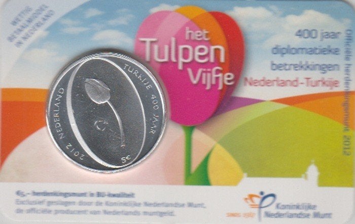 Nederland 5 euro Het Tulpen Vijfje 2012 BU in coincard, Ophalen of Verzenden, Koningin Beatrix, Euro's, Setje