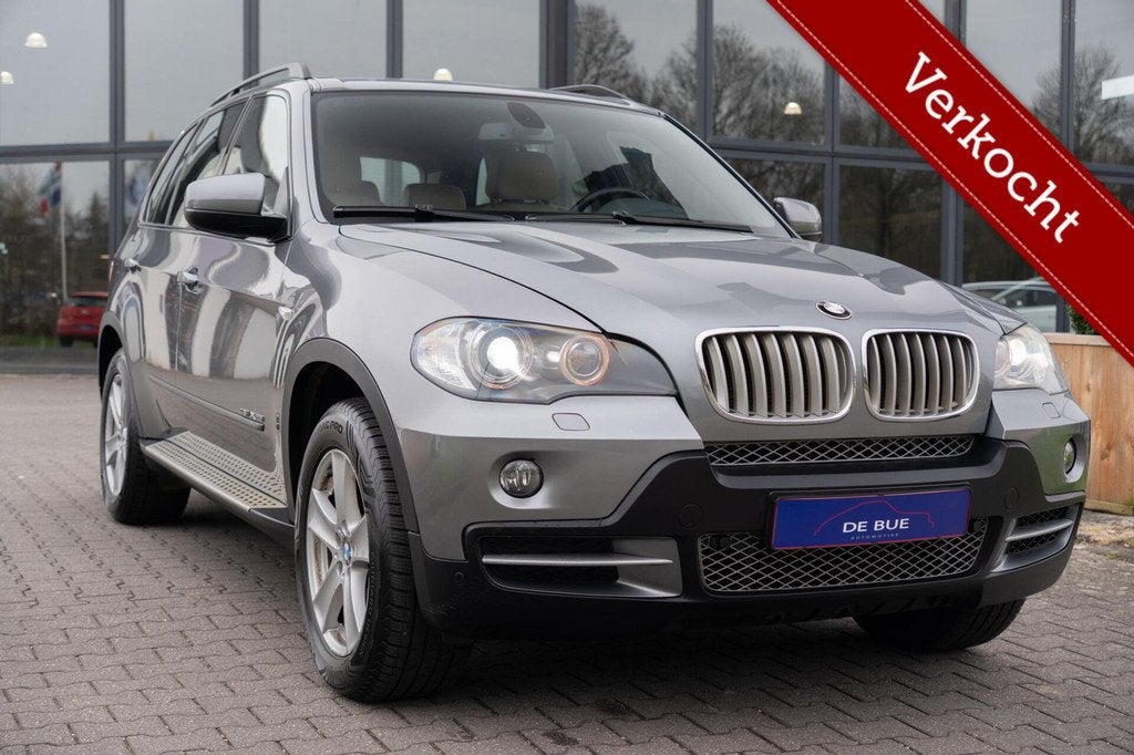 BMW X5 xDrive48i V8 Executive|Youngtimer|Trekhaak|Xenon|Lede, Auto's, BMW, Gebruikt, 4799 cc, 2145 kg, Bedrijf