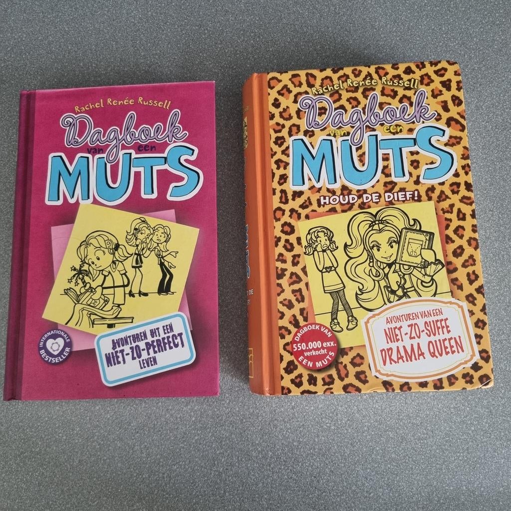 Dagboek van een Muts - 2 boeken van Rachel Renée Russell, Ophalen of Verzenden, Zo goed als nieuw, Rachel Renée Russell, Fictie