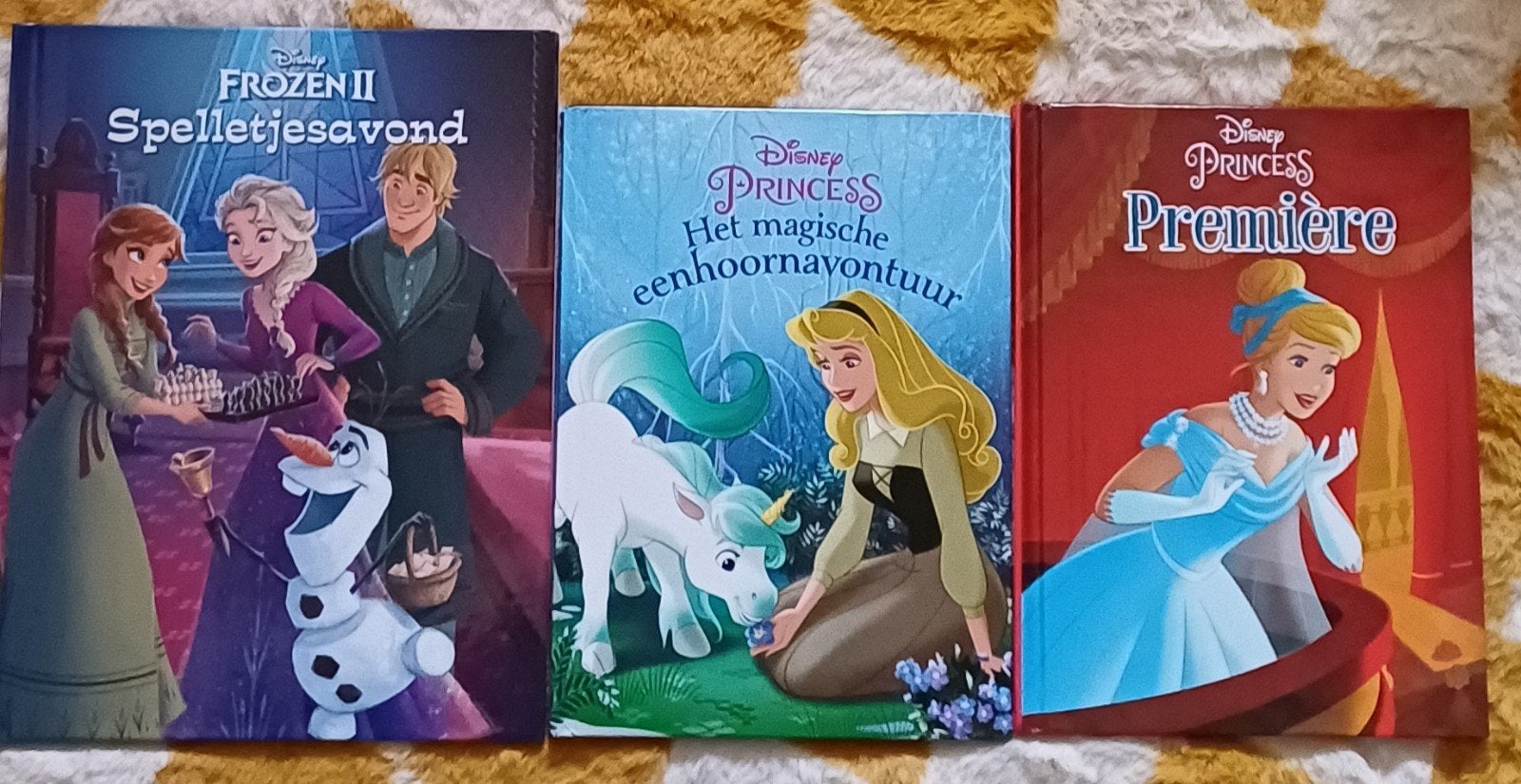 Disney Frozen & Princess boeken - Zo goed als nieuw, Ophalen of Verzenden, Zo goed als nieuw, Sprookjes