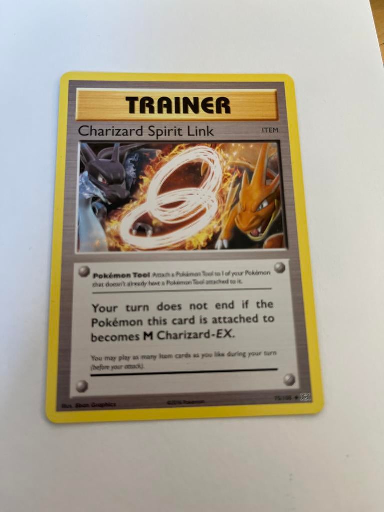Pokémon Kaart: Charizard Spirit Link Trainer (75/108), Hobby en Vrije tijd, Verzamelkaartspellen | Pokémon, Ophalen of Verzenden