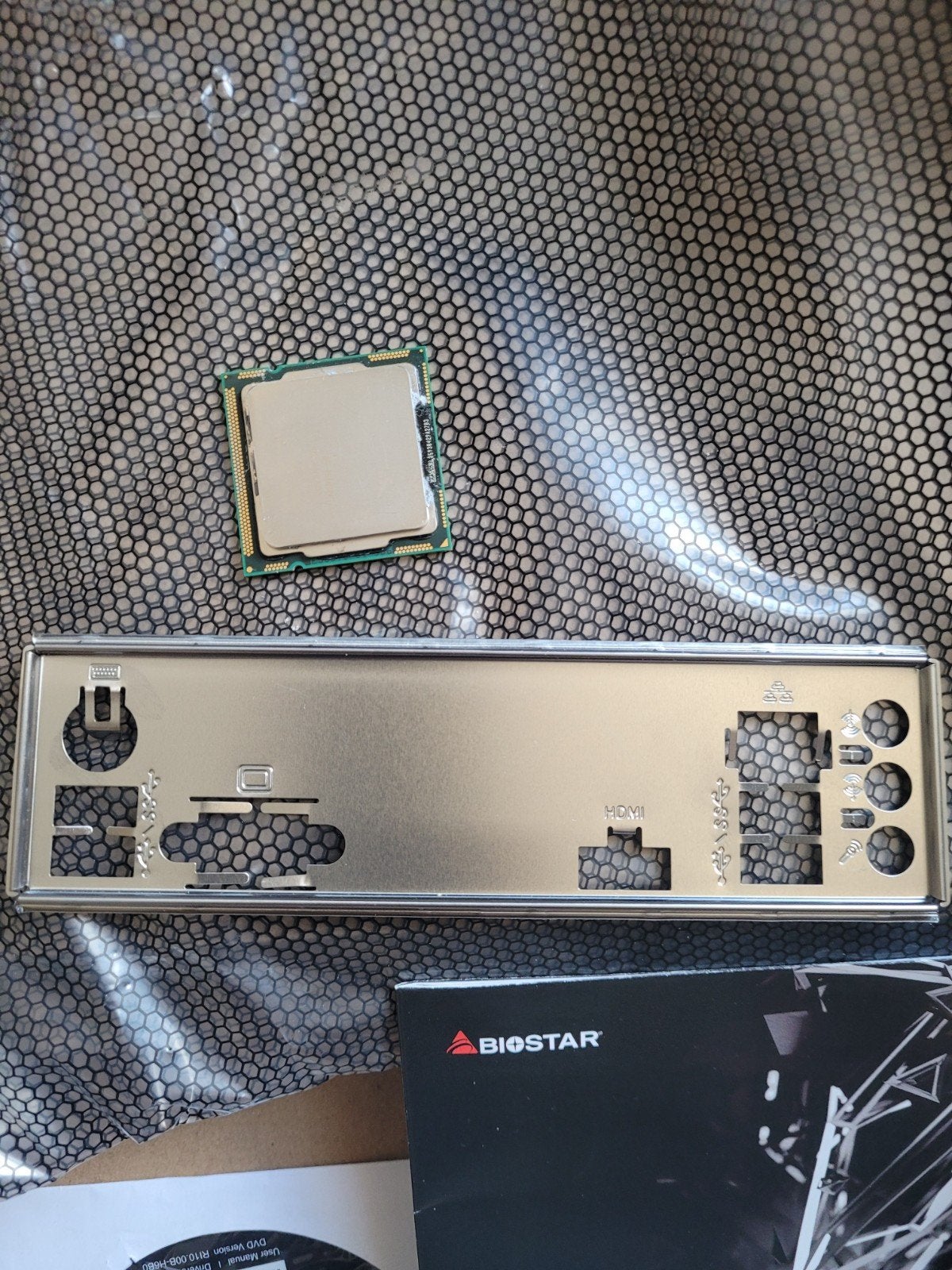 Biostar H61MHV3 Moederbord met Intel i7-3770 CPU en 16GB RAM, Computers en Software, Moederborden, Gebruikt, Intel, DDR3, Verzenden