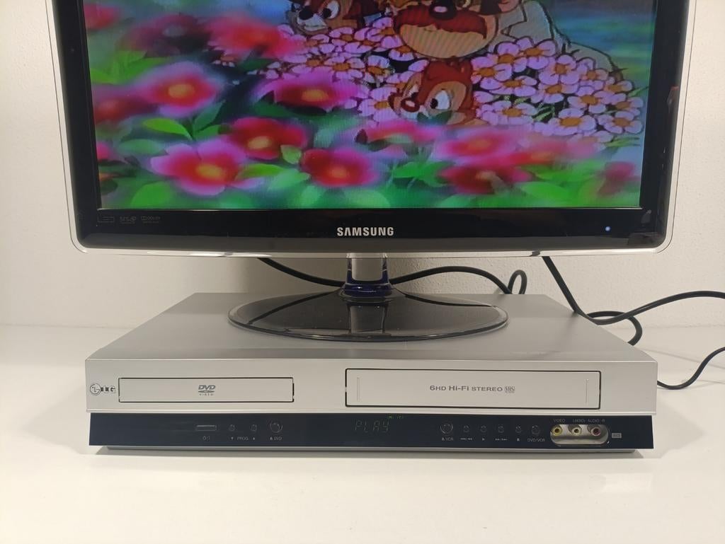 LG VHS Recorder + DVD, Ophalen, Gebruikt, VHS-speler of -recorder