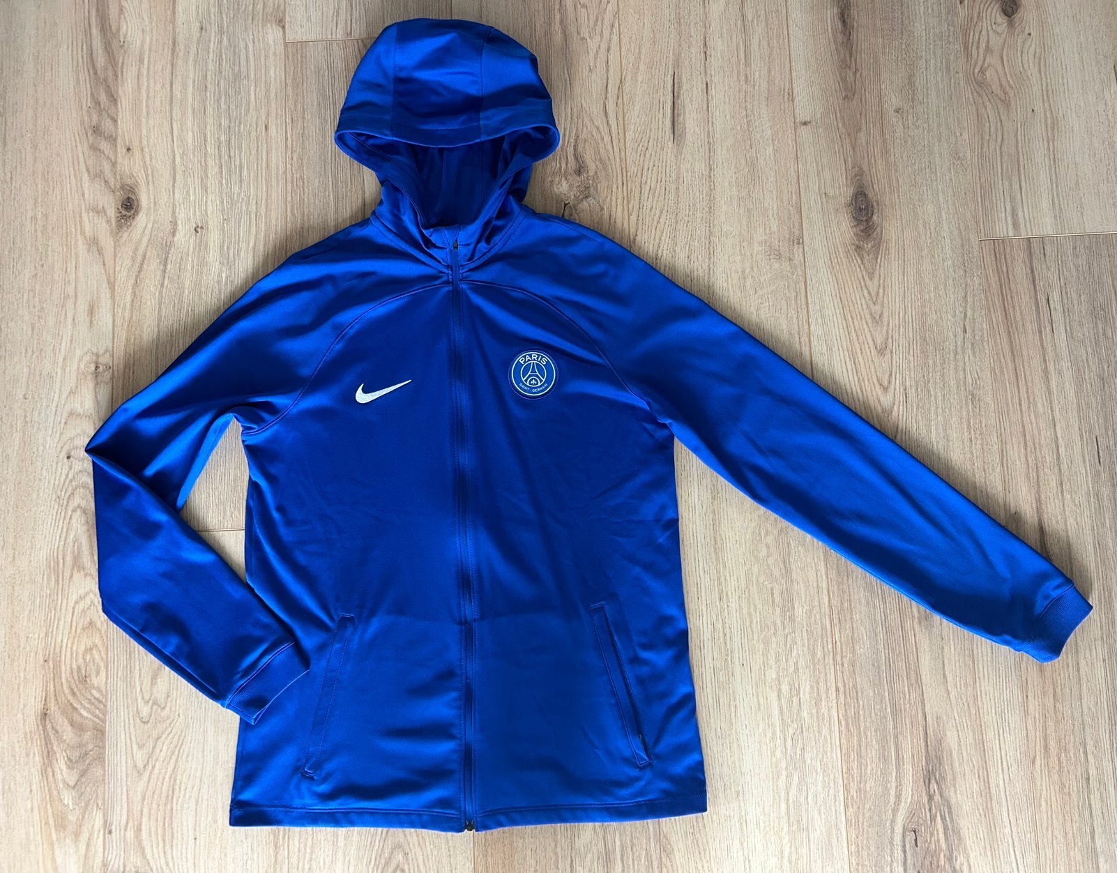 NIEUW Nike Dry Fit PSG Paris trainingsjasje jasje XL 158 164, Ophalen of Verzenden, Nieuw, Jongen of Meisje, Jas