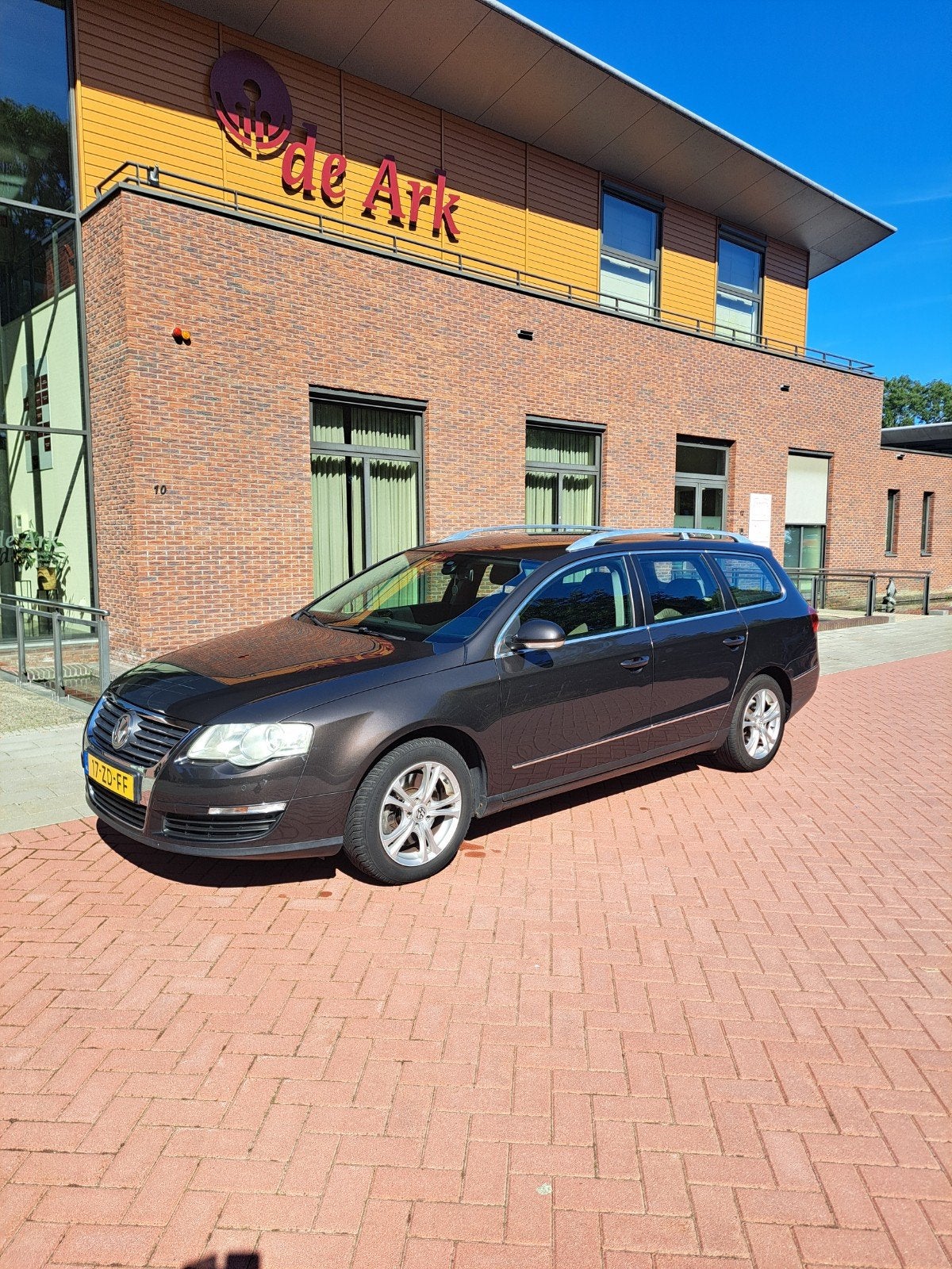 Volkswagen Passat 2.0 FSI 147KW Variant AUT 2008 Bruin, Auto's, 4 cilinders, Stationwagon, Particulier, 1600 kg