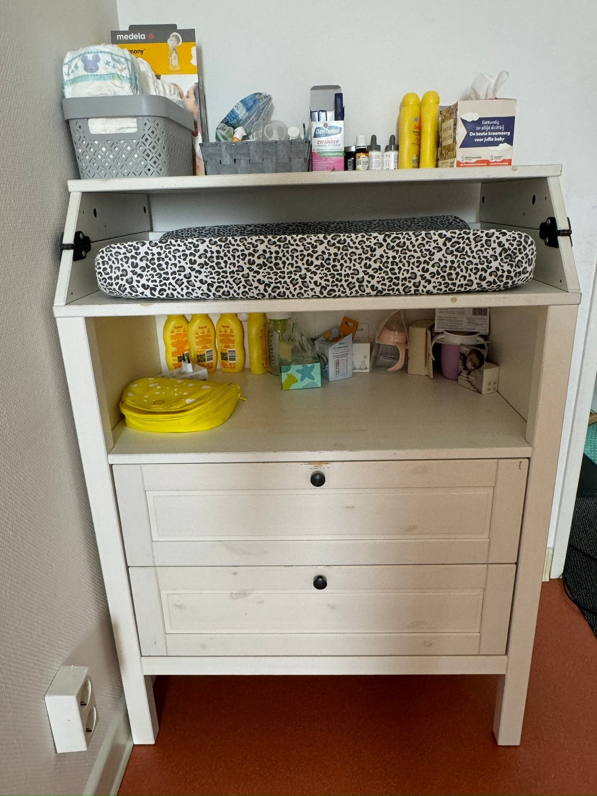 Commode/verschoontafel Ikea SUNDVIK, Ophalen, 50 tot 70 cm, Zo goed als nieuw, 75 tot 100 cm