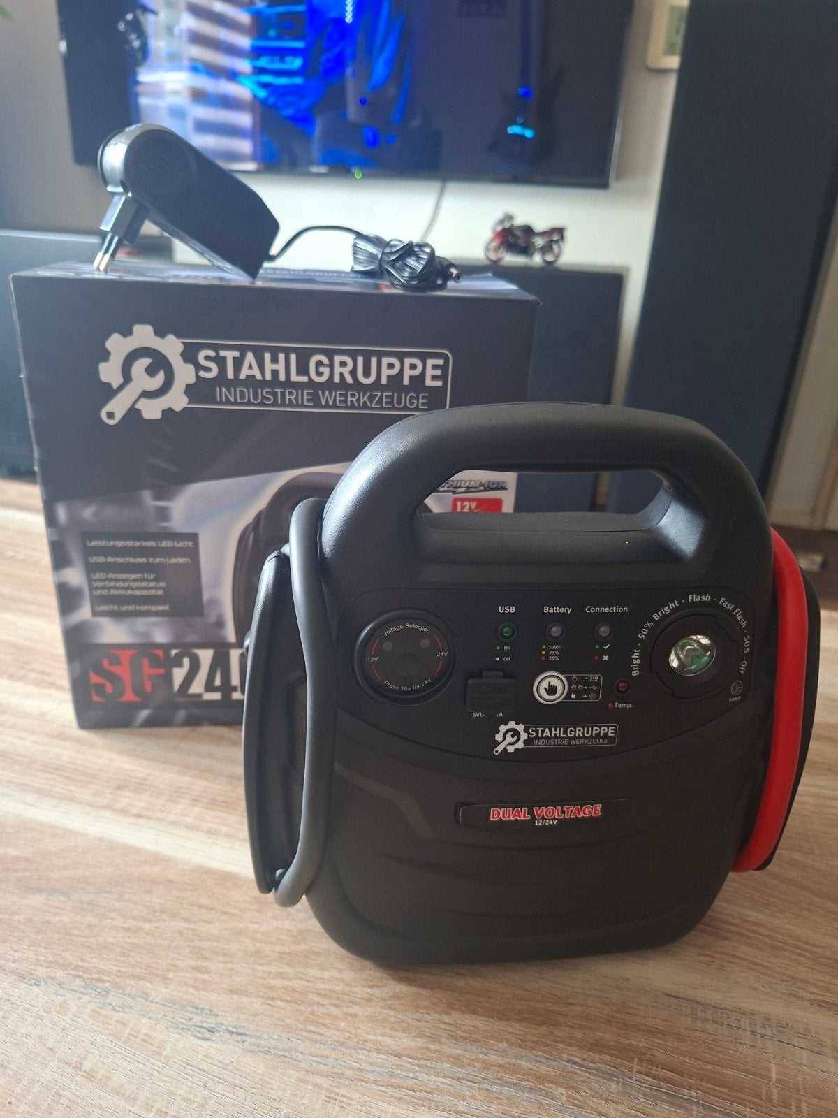 Stahlgruppe SG2400 Jumpstarter - Startbooster 12V/24V, Ophalen of Verzenden, Zo goed als nieuw