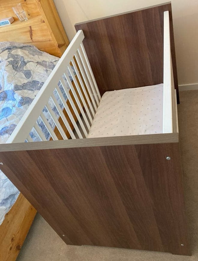 Gratis ledikant met matras, Ophalen, Gebruikt, Jongetje of Meisje