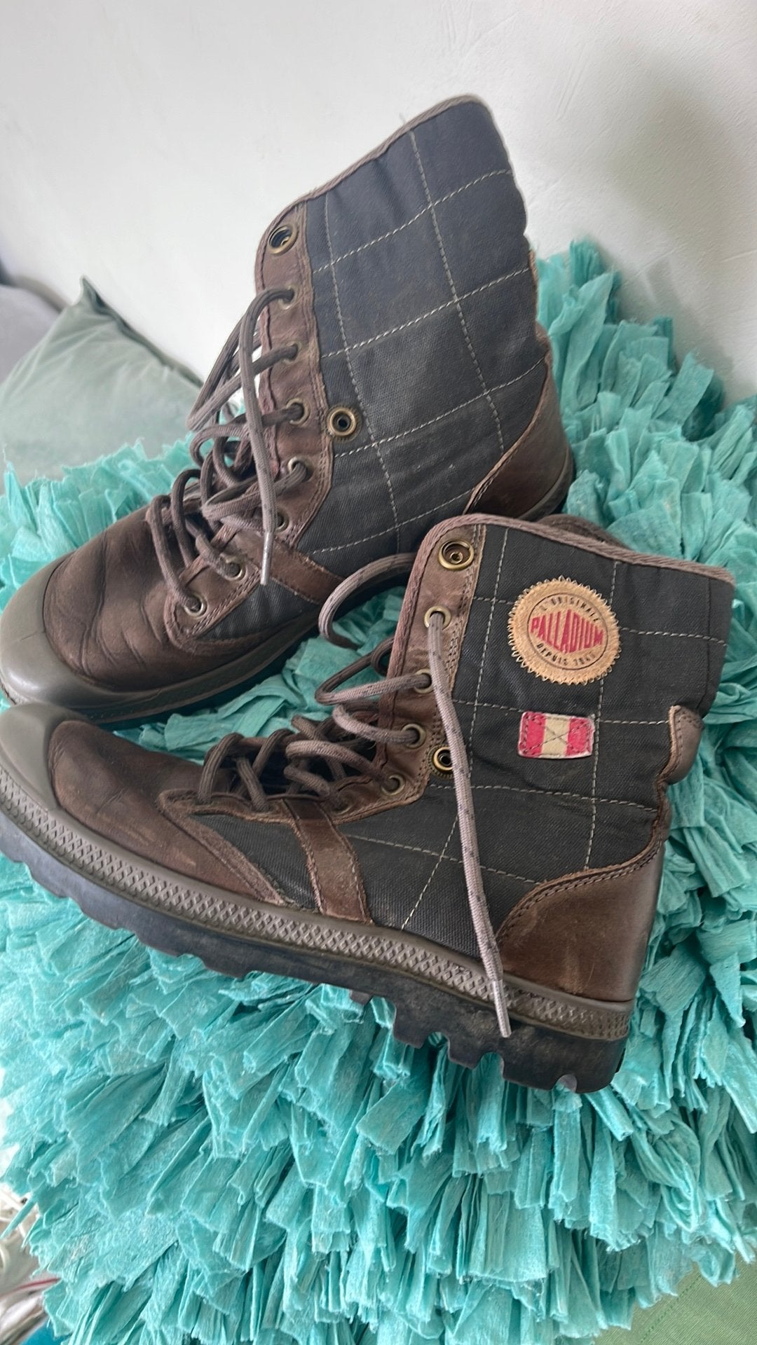 Palladium 38 dames hoge schonnen, Ophalen of Verzenden, Zo goed als nieuw, Schoenen