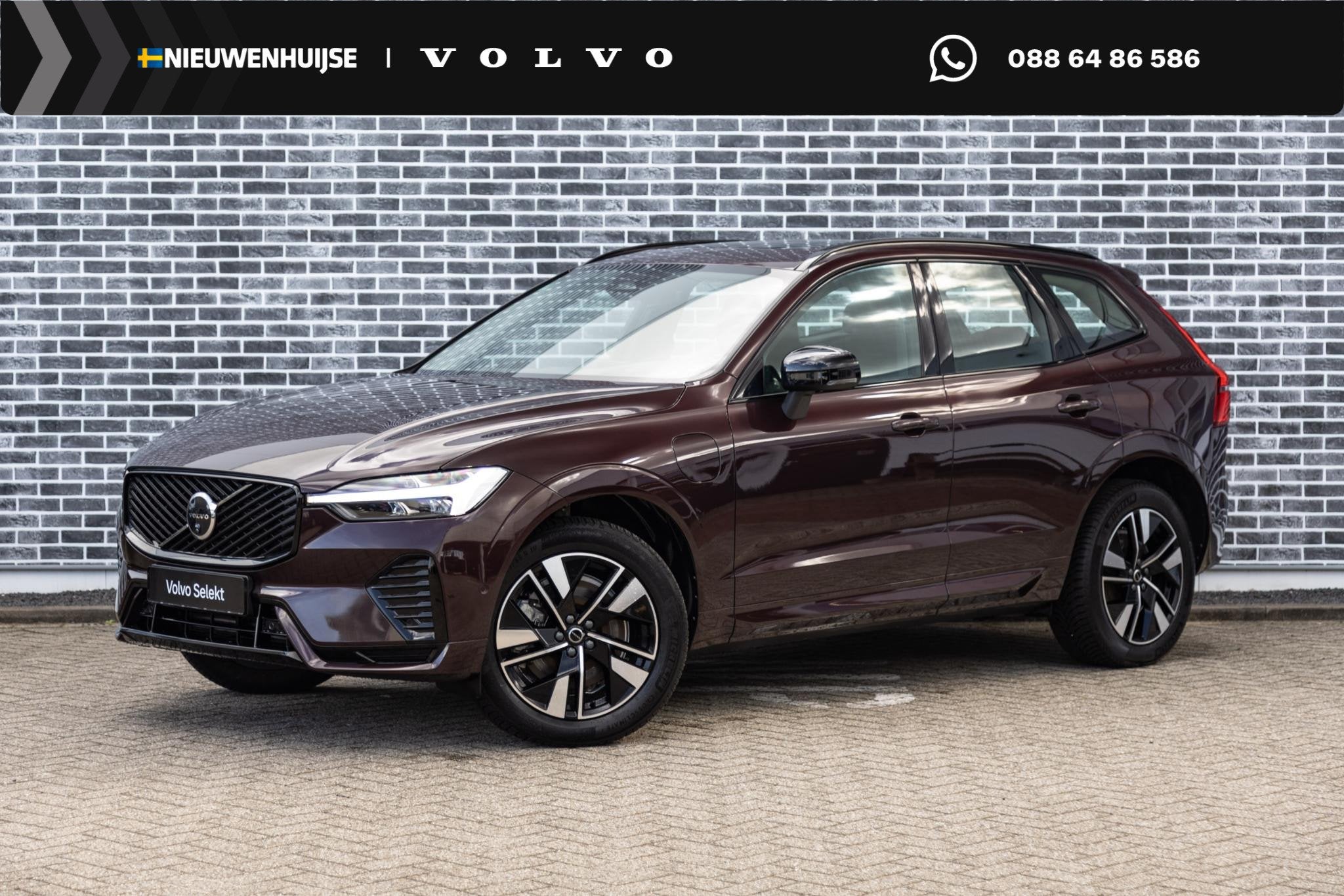 Volvo XC60 2.0 T6 Plug-in Hybrid AWD Plus Dark | PHEV Long R, Gebruikt, Euro 6, 4 cilinders, 180 min