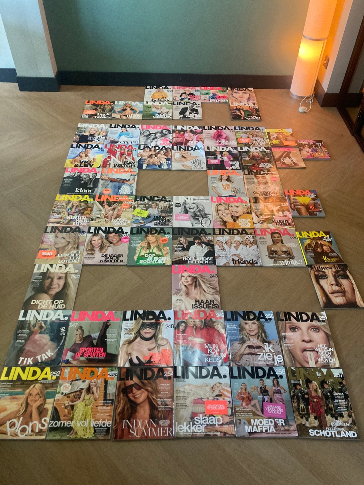 Linda magazine, Ophalen, Zo goed als nieuw, Damesbladen