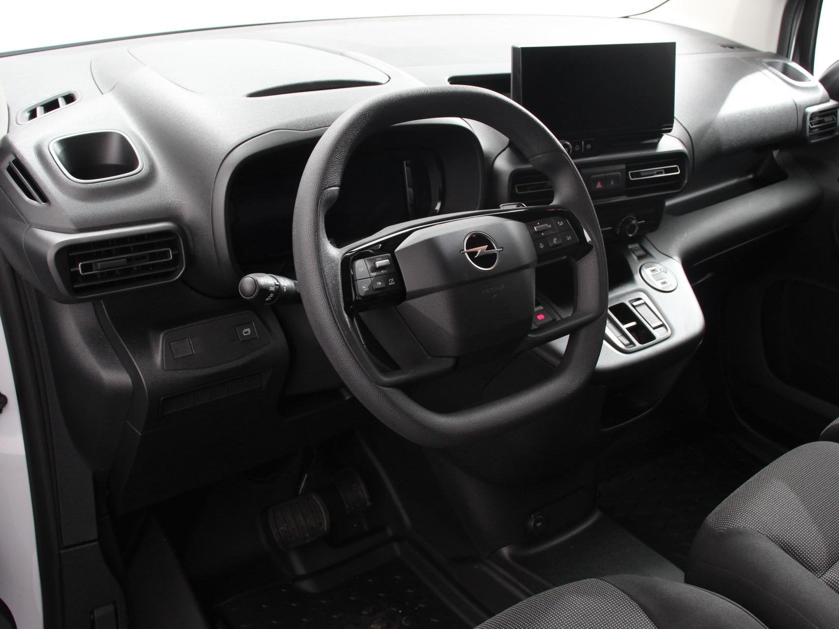 Opel Combo 1.5 BlueHDi 130PK L2 Automaat Apple Carplay / And, Auto's, Bestelauto's, Stof, Gebruikt, 4 cilinders, Wit