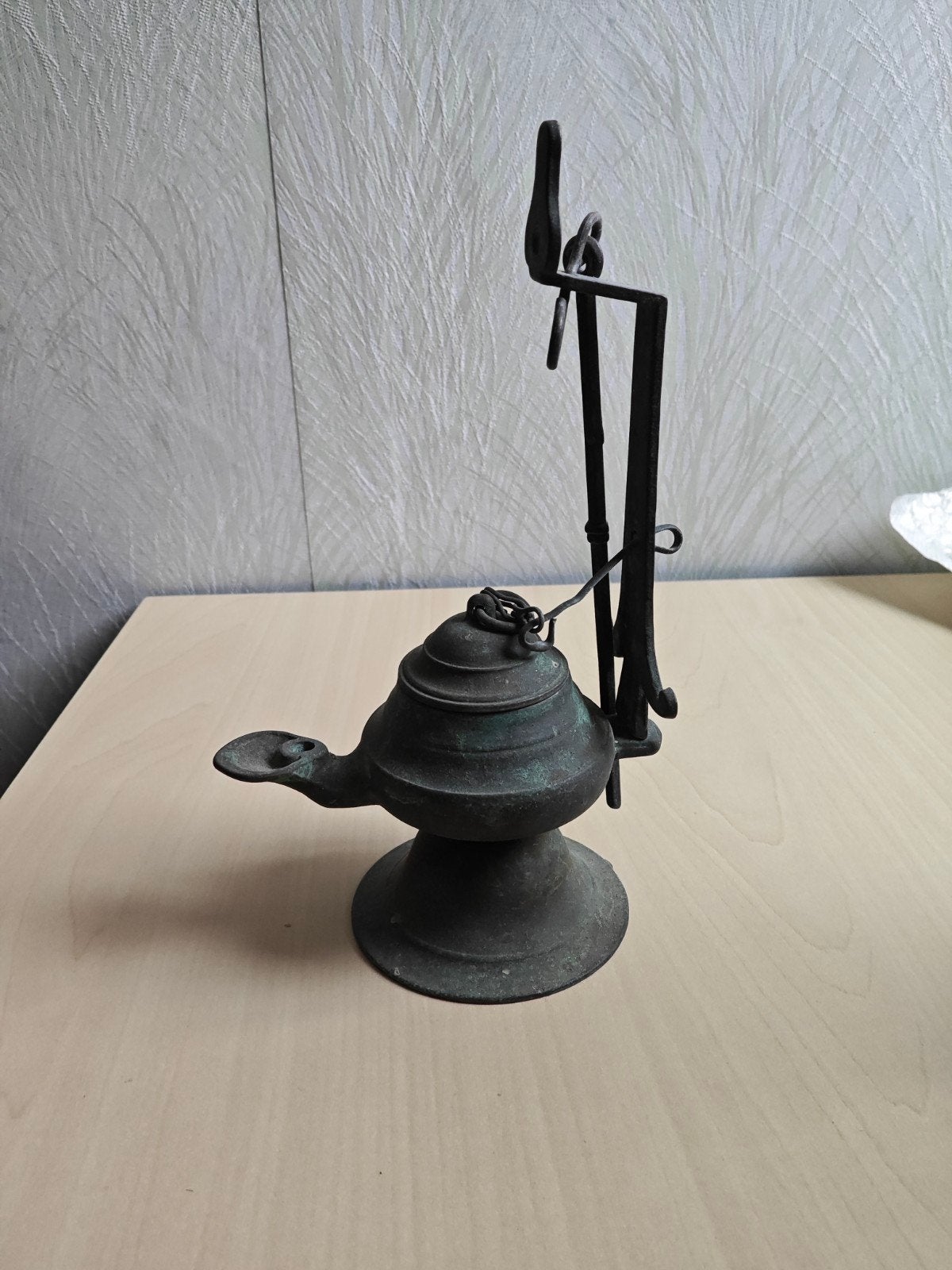 Antieke Chinese wierook met standaard, Antiek en Kunst, Antiek | Koper en Brons, Ophalen of Verzenden, Brons