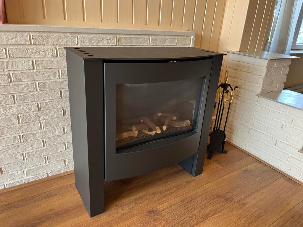Well Straler Gaskachel B11BS - Sfeervolle Verwarming, Ophalen, Minder dan 85 cm, 60 cm of meer, Zo goed als nieuw
